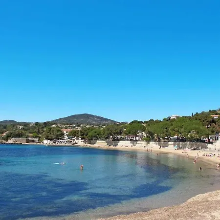 Holiday home Sleeps 8 Pool Air Con Wifi *